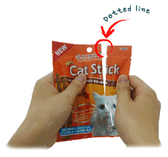 2 FOR $7: Bow Wow Mini Cat Stick in Salmon & Chicken Cat Treat 20g